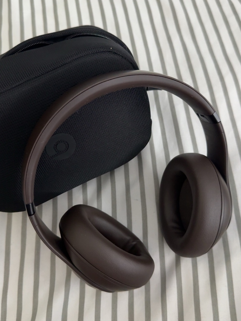 Beats by Dre Over-Ear Wireless Headphones - Dark Brown